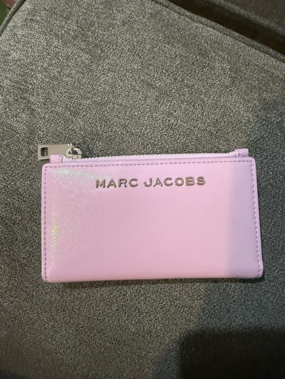 NEW WITH TAGS MARC JACOBS LILAC WALLET